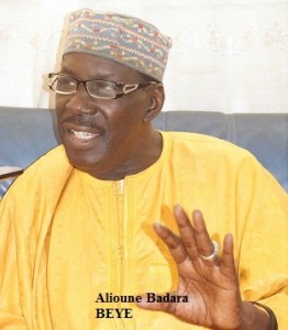 Article : Monsieur Alioune Badara Bèye,Président de l’Association des écrivains : «  la culture est  victime de l’instabilité caractérisée par le nombre important de ministres qui se sont succédé à la tête du département et son manque crucial de moyens »